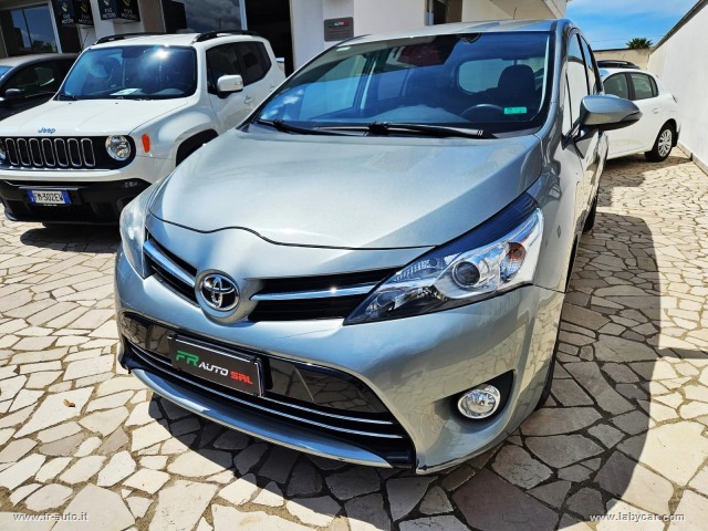 TOYOTA Verso 2.0 D Active...